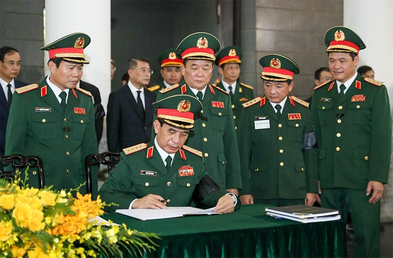 Lễ Quốc tang Tổng Bí thư Nguyễn Phú Trọng: Xúc động những dòng sổ tang của lãnh đạo Đảng, Nhà nước và nhân dân