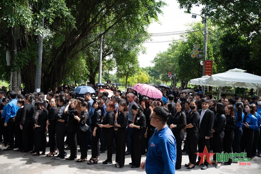 Từ 18 giờ hôm nay (25-7), nhân dân bắt đầu vào viếng Tổng Bí thư Nguyễn Phú Trọng tại Nhà tang lễ Quốc gia số 5 Trần Thánh Tông, Hà Nội