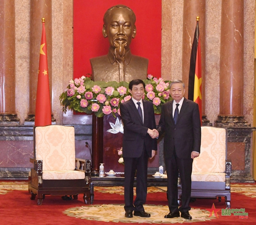 Không ngừng làm sâu sắc và nâng tầm quan hệ đối tác hợp tác chiến lược toàn diện, xây dựng Cộng đồng chia sẻ tương lai Việt Nam-Trung Quốc