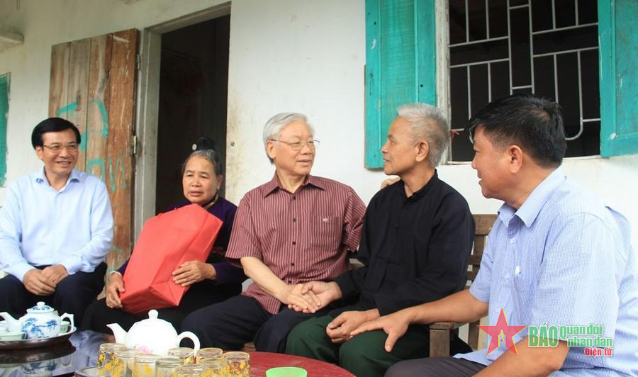 Đồng bào, chiến sĩ Điện Biên thương nhớ Tổng Bí thư Nguyễn Phú Trọng