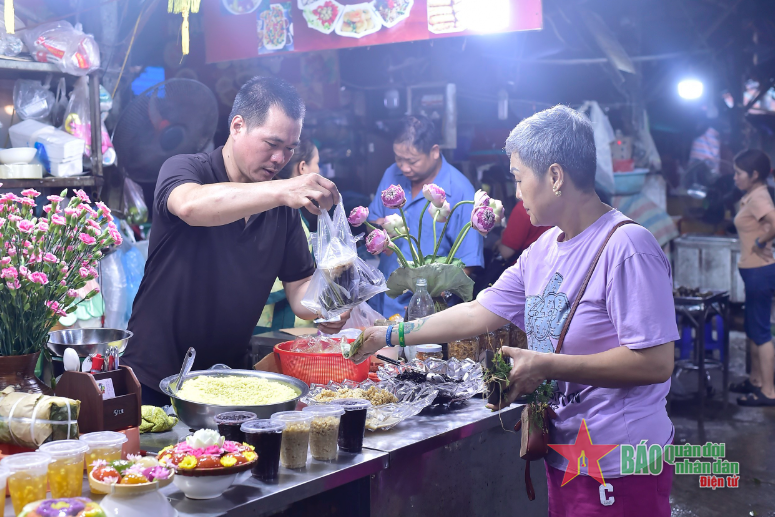 Lương tăng, giá cả vẫn ổn định