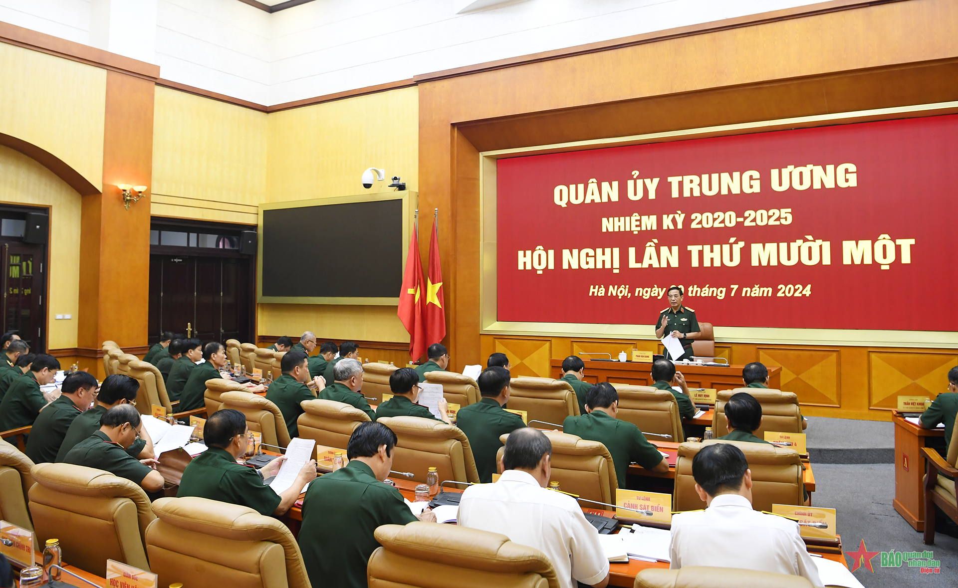 Dự thảo Luật sửa đổi, bổ sung một số điều của Luật Sĩ quan Quân đội nhân dân Việt Nam: Làm rõ hơn chế độ, chính sách đối với sĩ quan