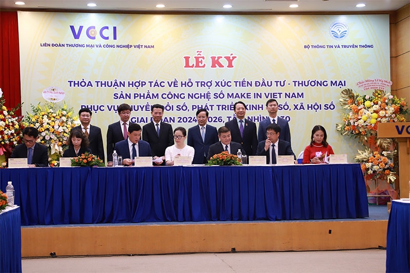 Hỗ trợ xúc tiến đầu tư - thương mại sản phẩm công nghệ số "Make in Việt Nam" phục vụ chuyển đổi số