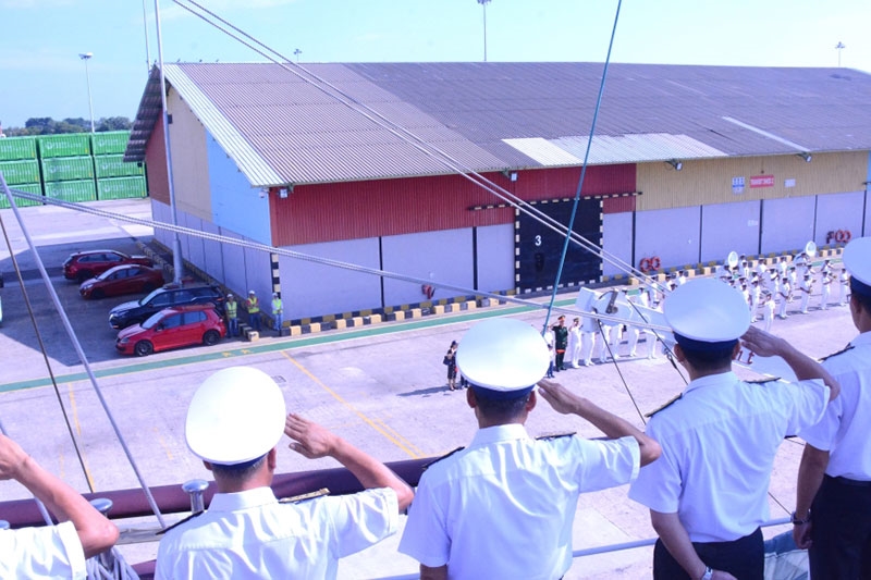 Tàu buồm 286 - Lê Quý Đôn rời Brunei, lên đường về nước