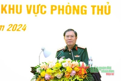 View - 	Thượng tướng Nguyễn Tân Cương dự, chỉ đạo hội nghị tại Quân khu 4