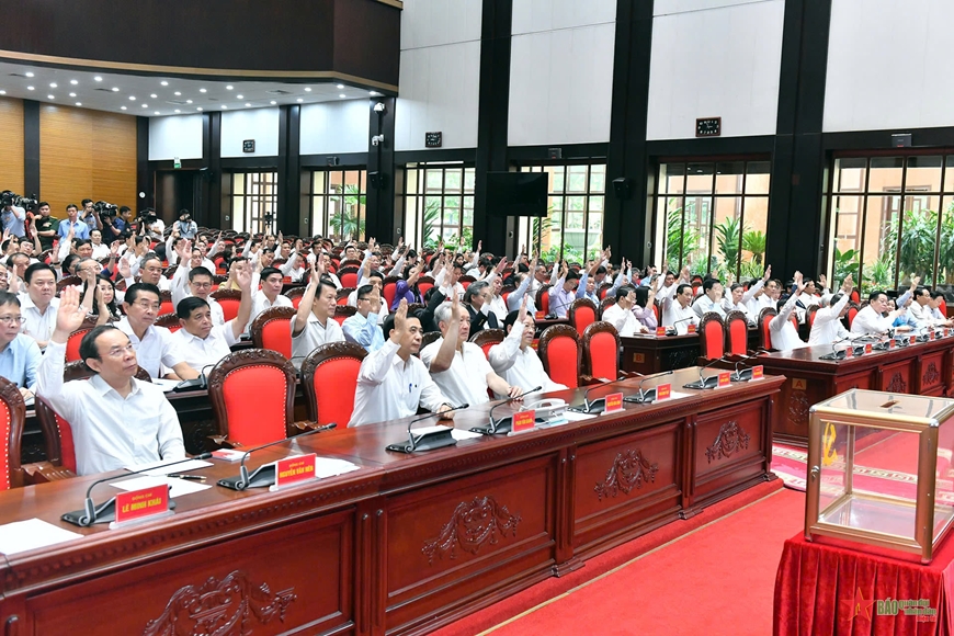 Ban Chấp hành Trung ương Đảng họp về công tác cán bộ