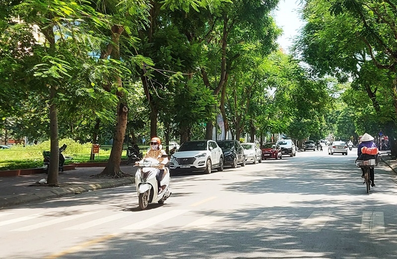 Thời tiết hôm nay (5-8): Bắc Bộ nắng nóng, có nơi nắng nóng gay gắt