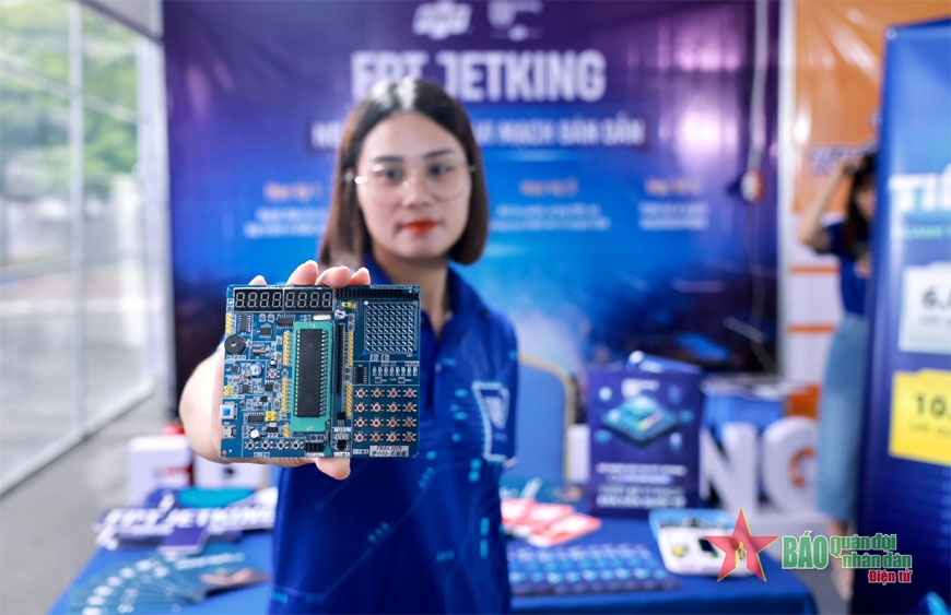 Hà Nội nhanh chóng chuẩn bị nguồn nhân lực cho ngành bán dẫn