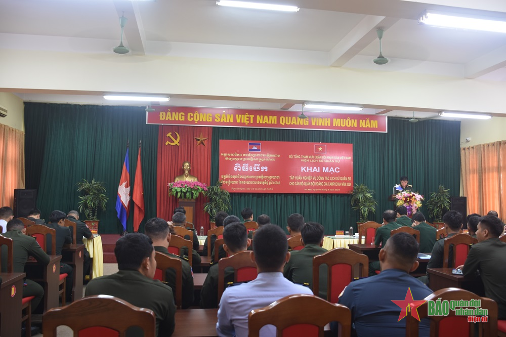 Khai mạc lớp tập huấn nghiệp vụ công tác lịch sử quân sự cho cán bộ Quân đội Hoàng gia Campuchia