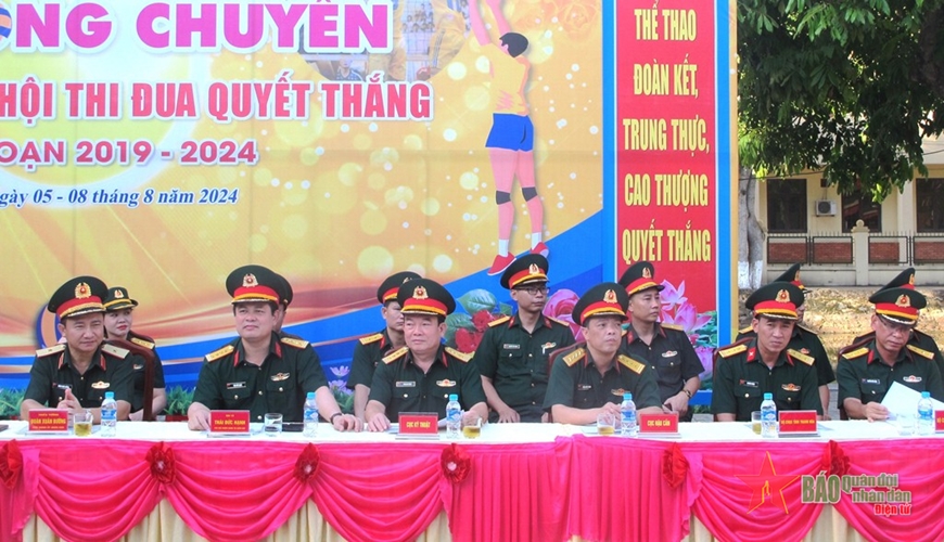 View - 	Quân khu 4: Giải Bóng chuyền chào mừng Đại hội Thi đua Quyết thắng