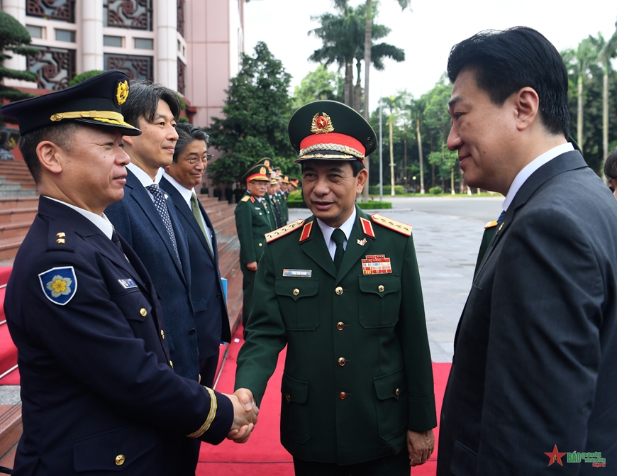 Đại tướng Phan Văn Giang chủ trì lễ đón Bộ trưởng Bộ Quốc phòng Nhật Bản