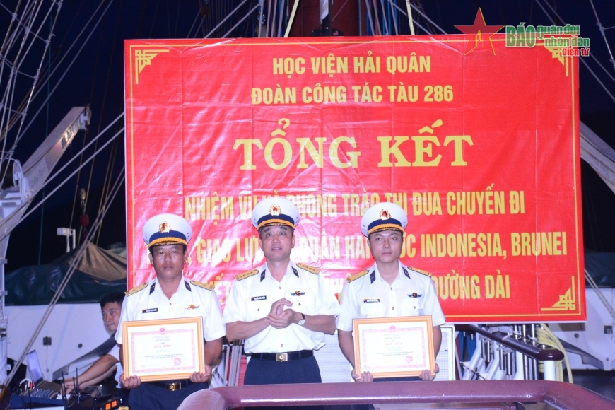 Tàu buồm 286 - Lê Quý Đôn kết thúc tốt đẹp chuyến thăm, giao lưu với Hải quân Indonesia và Brunei
