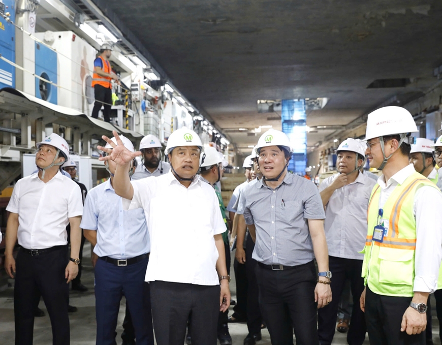 Chủ tịch UBND TP Hà Nội Trần Sỹ Thanh kiểm tra một số dự án trọng điểm