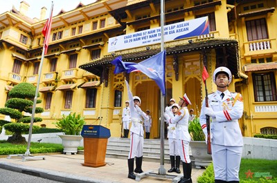 Gallery - 	Lễ thượng cờ kỷ niệm 57 năm Ngày thành lập ASEAN