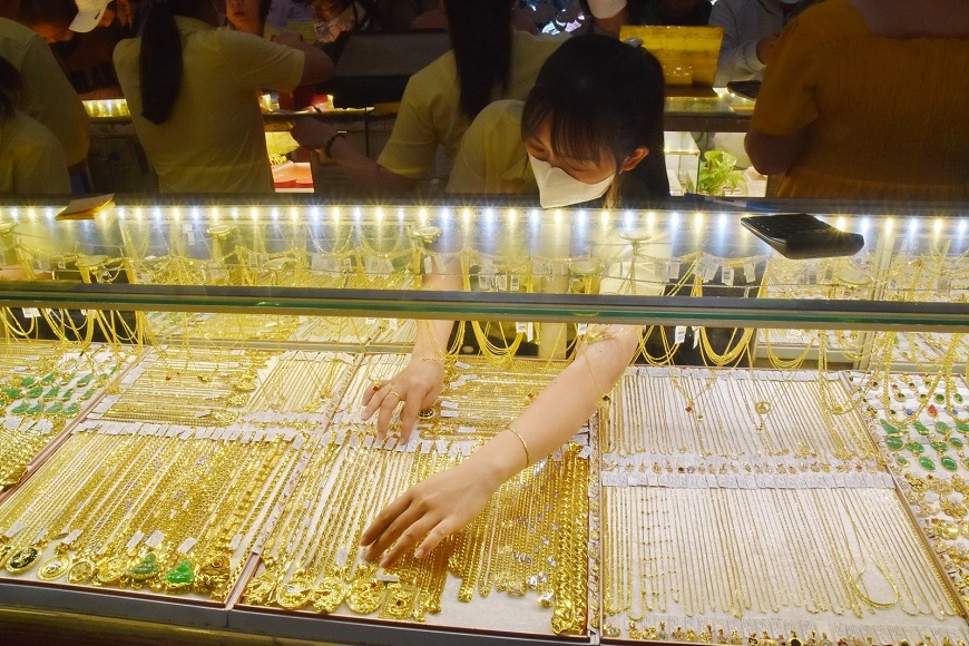 Giá vàng hôm nay (11-8): Tiếp đà tăng nhẹ 