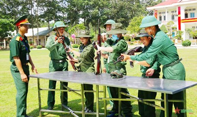 View - 	Trải nghiệm chương trình “Em yêu chiến sĩ Quân đội nhân dân Việt Nam”