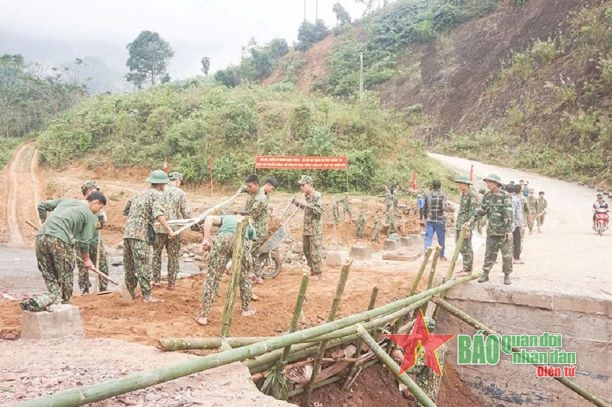 Lực lượng vũ trang tỉnh Quảng Trị, lá cờ đầu trong Phong trào Thi đua Quyết thắng của Quân khu 4