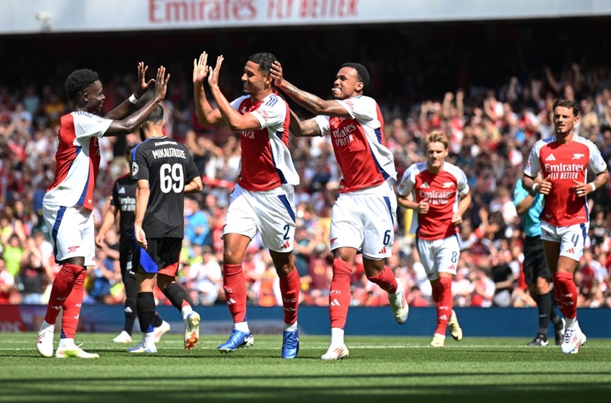 Tin thể thao hôm nay (12-8): Arsenal vô địch Emirates Cup
