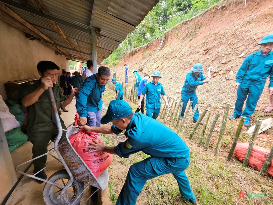 Nghệ An: Diễn tập phòng chống thiên tai ở huyện miền núi Kỳ Sơn