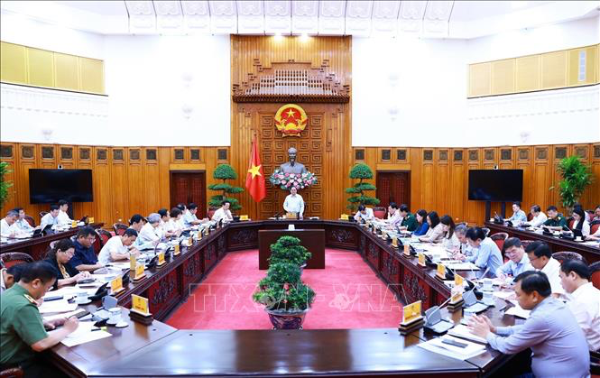 Thủ tướng Phạm Minh Chính: Sửa luật, giải quyết những vấn đề cấp bách