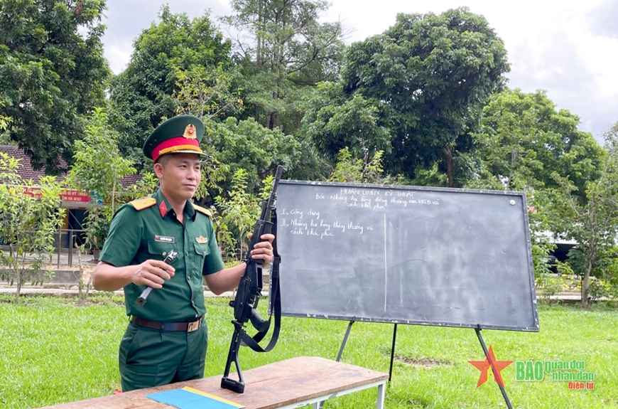 Người tiểu đoàn trưởng toàn năng