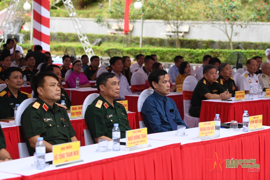 Về nơi khởi nguồn, viết tiếp những chiến công