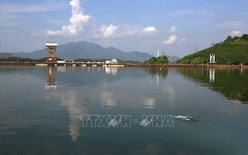 14 giờ ngày 16-8, mở 2 cửa xả mặt hồ thủy điện Thác Bà