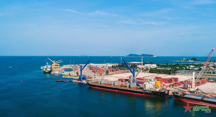 Khơi dậy hào khí Cách mạng Tháng Tám trên quê hương Xô viết