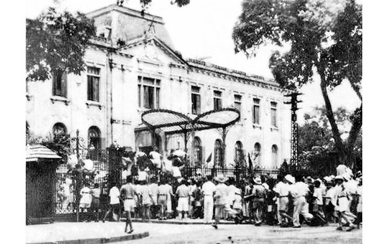 Sự lãnh đạo của Đảng và Chủ tịch Hồ Chí Minh trong Cách mạng Tháng Tám năm 1945