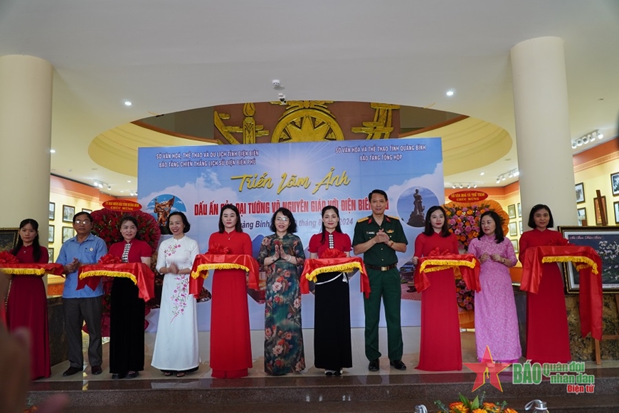 Quảng Bình: Trưng bày 103 bức ảnh ghi dấu ấn của Đại tướng Võ Nguyên Giáp với Điện Biên Phủ