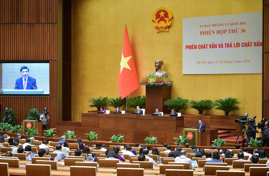 Chủ tịch Quốc hội: Giám sát đến cùng việc thực hiện yêu cầu, kiến nghị của Quốc hội, Ủy ban Thường vụ Quốc hội