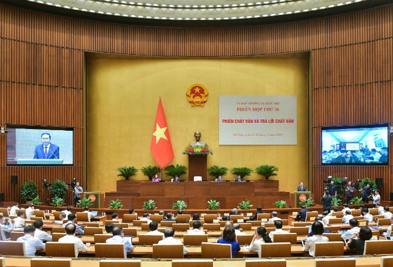 Chất vấn và trả lời chất vấn tại Ủy ban Thường vụ Quốc hội: Tháo gỡ khó khăn, khơi thông nguồn lực phát triển