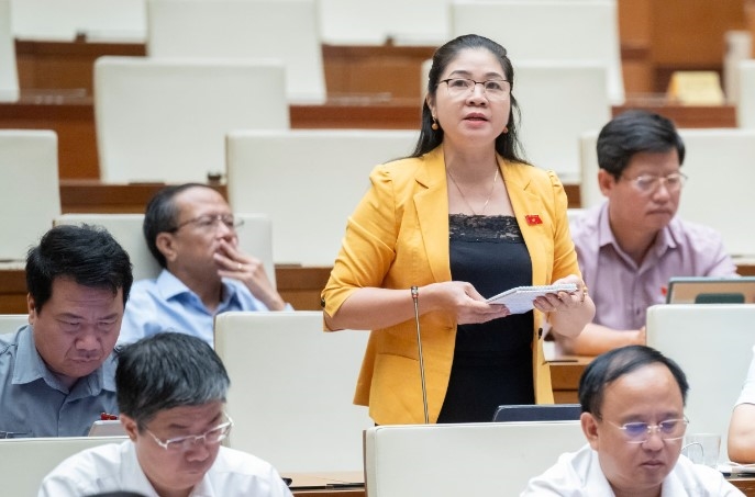 Bộ trưởng Bộ Nội vụ nói gì về chính sách cho cán bộ, công chức dôi dư sau sáp nhập?