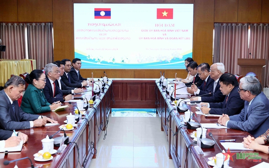 Tăng cường hợp tác giữa Ủy ban Hòa bình Việt Nam và Ủy ban Hòa bình và đoàn kết Lào