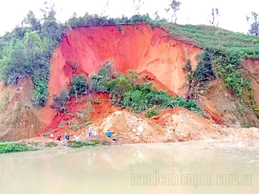 Sạt lở nhiều nơi trên địa bàn TP Điện Biên Phủ