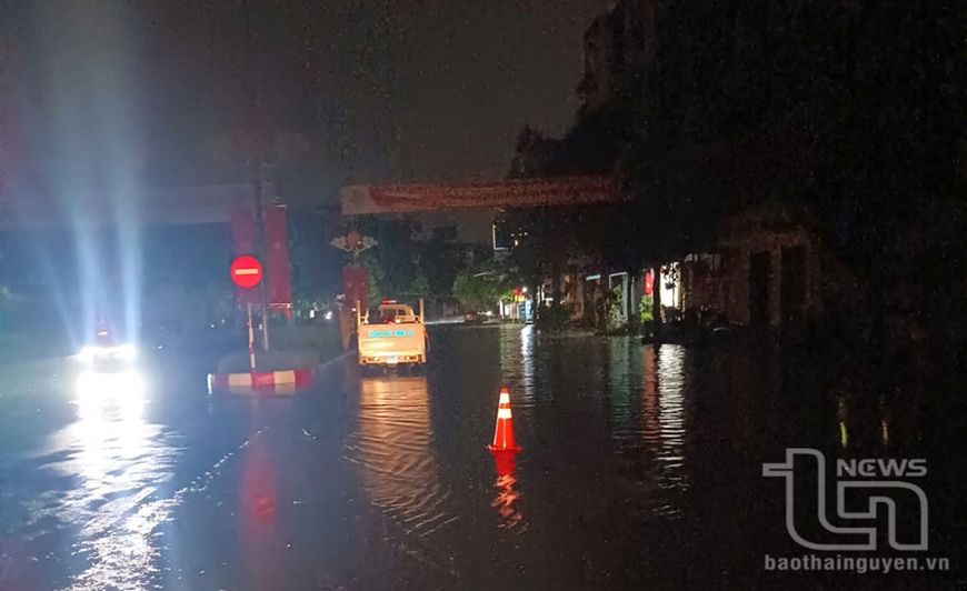 TP Thái Nguyên: Nhiều tuyến đường ngập sâu