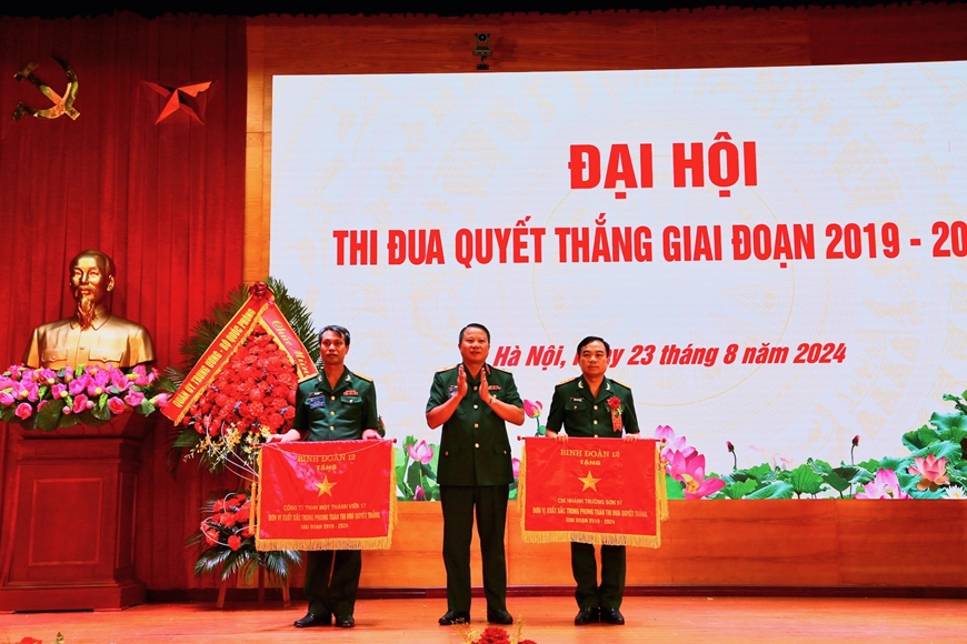 Binh đoàn 12 góp phần tô thắm hình ảnh Bộ đội Cụ Hồ trong thực hiện chức năng lao động, sản xuất