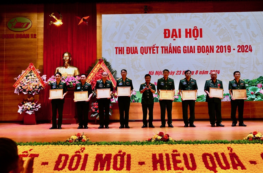 Binh đoàn 12 góp phần tô thắm hình ảnh Bộ đội Cụ Hồ trong thực hiện chức năng lao động, sản xuất