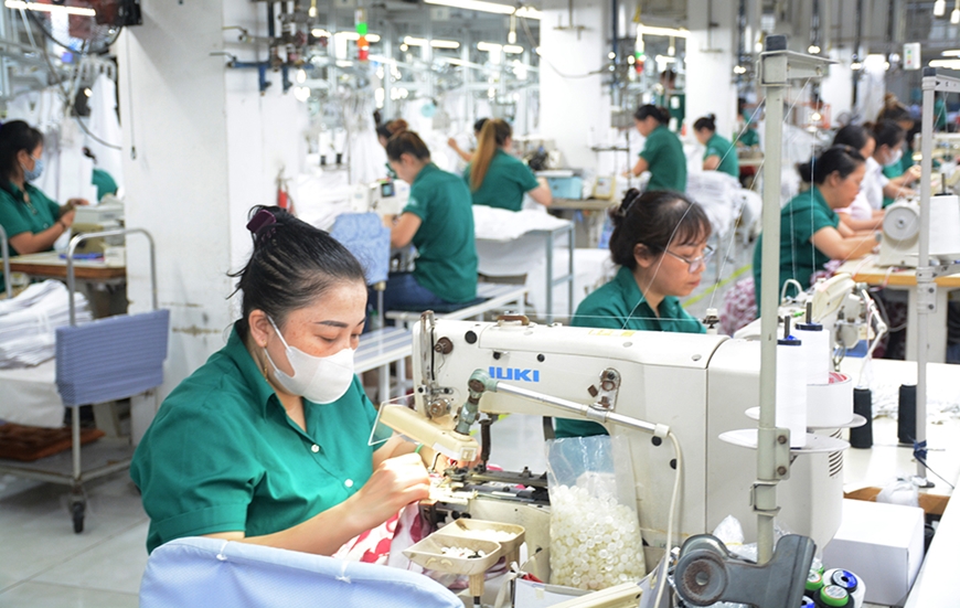 Tăng tốc sản xuất, bảo đảm nguồn cung bình ổn thị trường