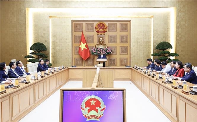 Thủ tướng Phạm Minh Chính giao nhiệm vụ cho các Phó thủ tướng và Bộ trưởng mới được bổ nhiệm