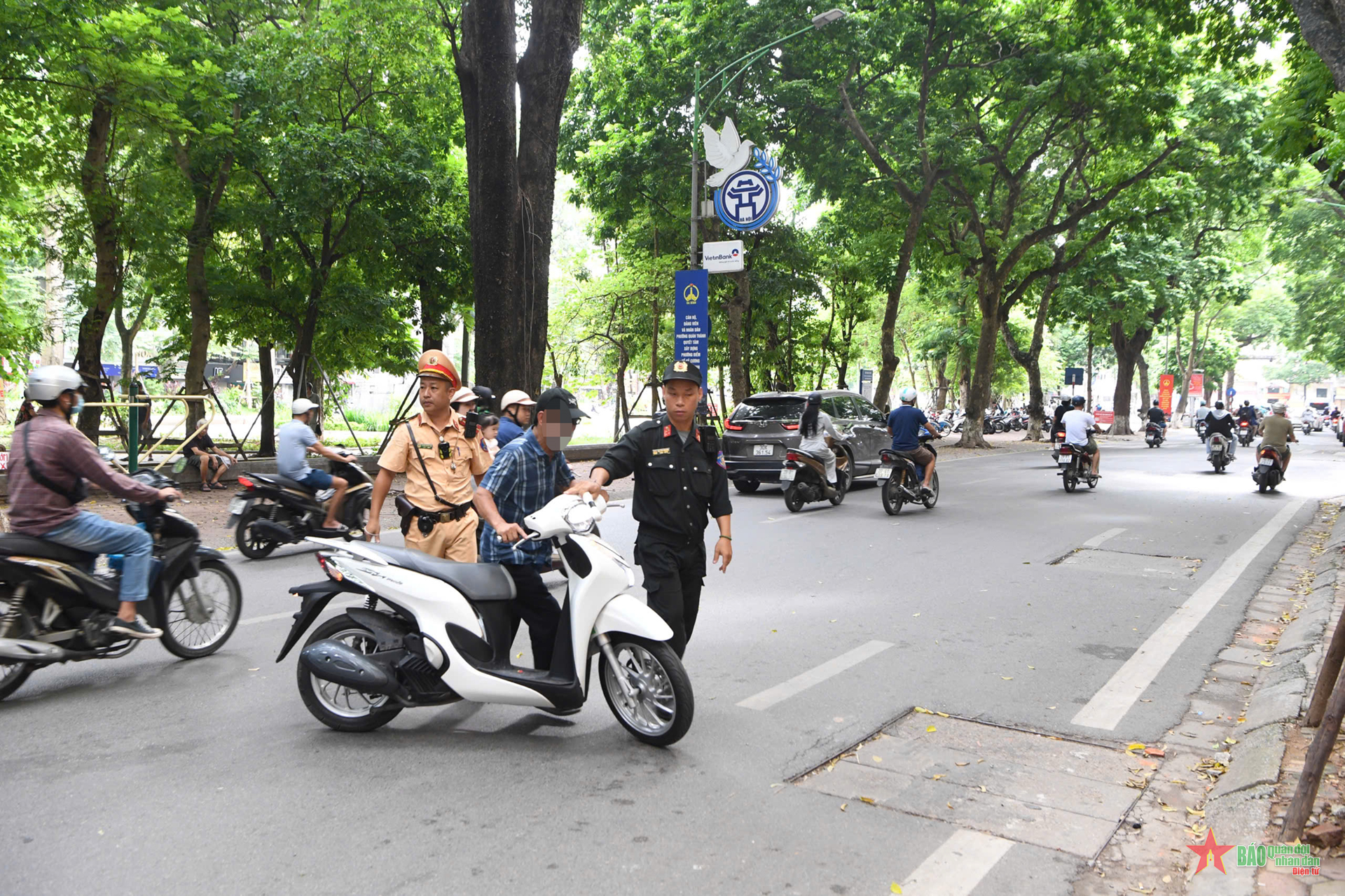 Hà Nội: Tổ công tác đặc biệt xử lý các trường hợp vi phạm trật tự an toàn giao thông