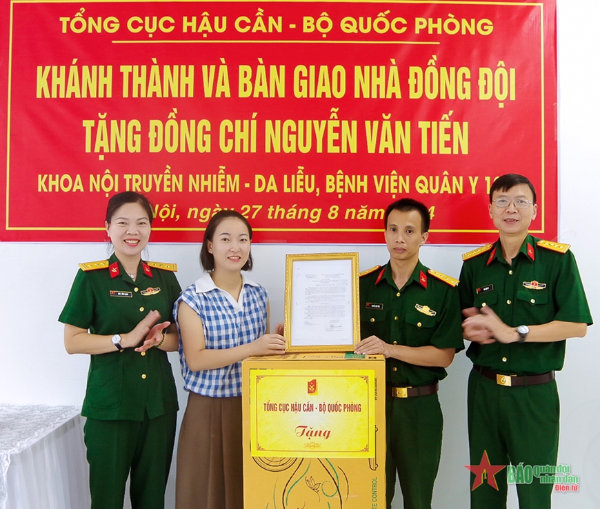 Bệnh viện Quân y 105 (Tổng cục Hậu Cần) khánh thành và bàn giao Nhà đồng đội