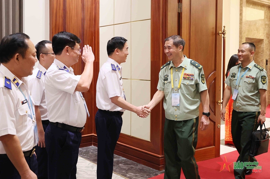 Hội đàm trao đổi về hoạt động công tác Đảng, công tác chính trị giữa Cảnh sát biển Việt Nam và Cảnh sát biển Trung Quốc