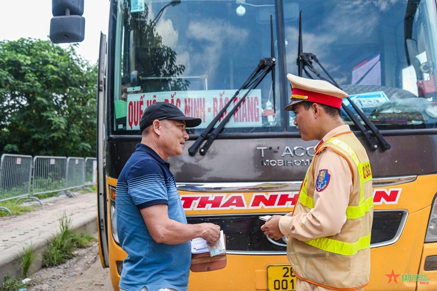 Hà Nội: Cảnh sát giao thông triển khai nhiều biện pháp bảo đảm giao thông dịp lễ Quốc khánh