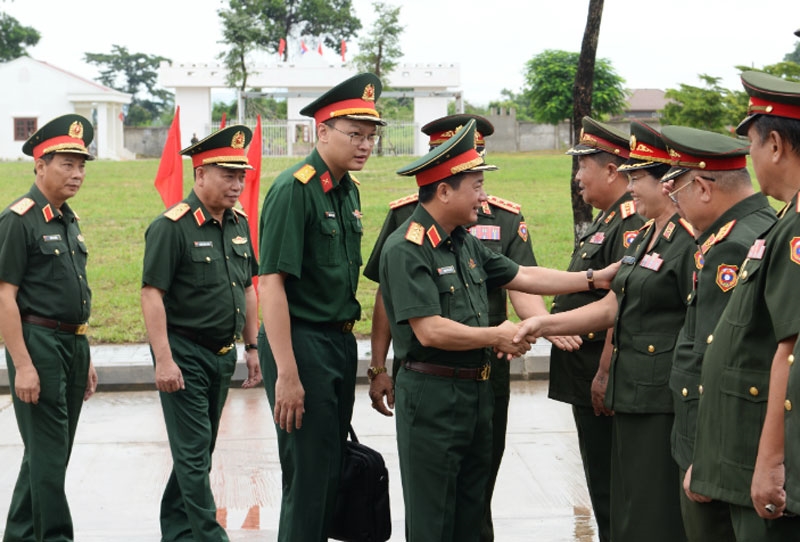 Một số hình ảnh hoạt động của Thượng tướng Trịnh Văn Quyết tại Lào