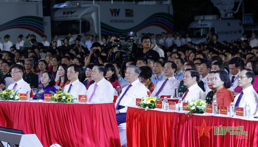 Tổng Bí thư, Chủ tịch nước Tô Lâm dự Chương trình chính luận nghệ thuật “Lời Người để lại”