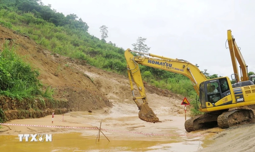 Mưa lớn gây ngập úng cục bộ và thiệt hại tại Lào Cai