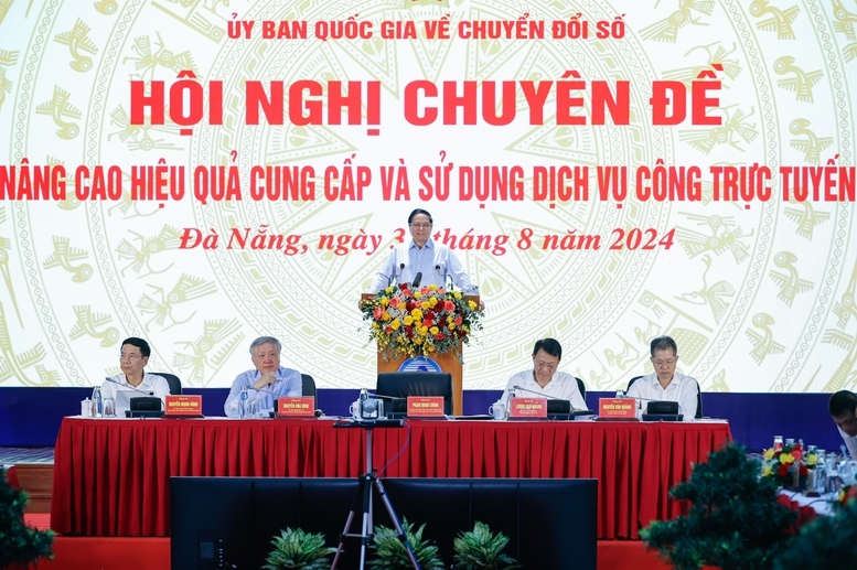 Thủ tướng Phạm Minh Chính chủ trì Hội nghị trực tuyến toàn quốc về nâng cao hiệu quả cung cấp và sử dụng dịch vụ công trực tuyến