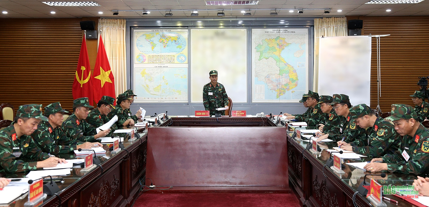 Quân khu 1 tổ chức diễn tập chỉ huy tham mưu 1 bên 2 cấp trên bản đồ