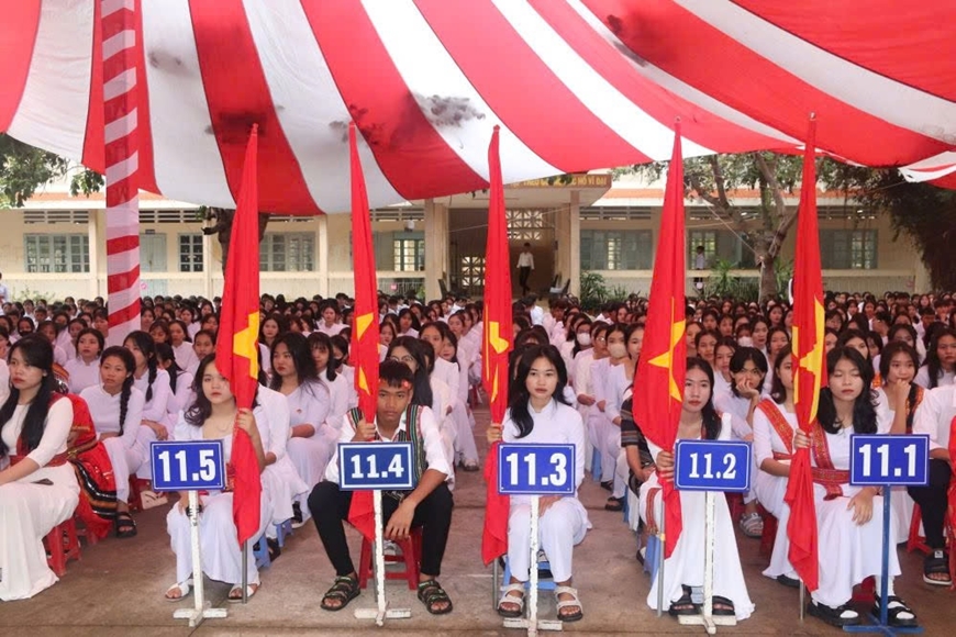 Học sinh cả nước vui đón năm học mới 2024-2025